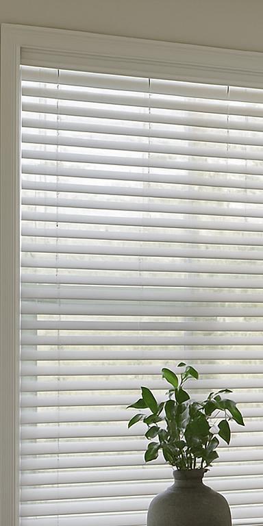 Custom window blinds in Waller TX